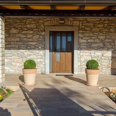 Anica Villa Labin (Istria)